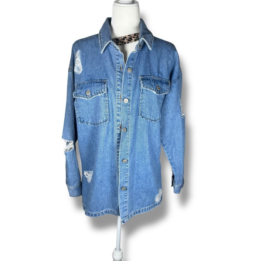 Forever 21 Women’s Medium‎ Blue Denim Button Up Shirt Long Sleeve Distressed Y2K